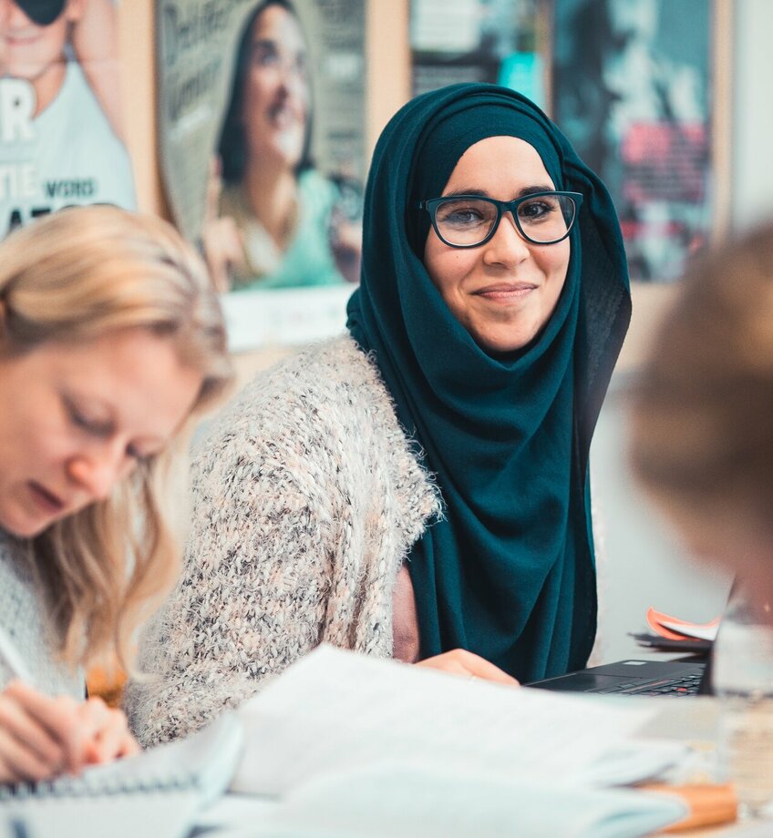 Studenten die les volgen